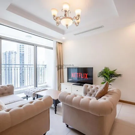 The Vinhomes Central Park Apartments - The Buildings Surrounding Landmark 81 Ho Chi Minh City Exterior photo