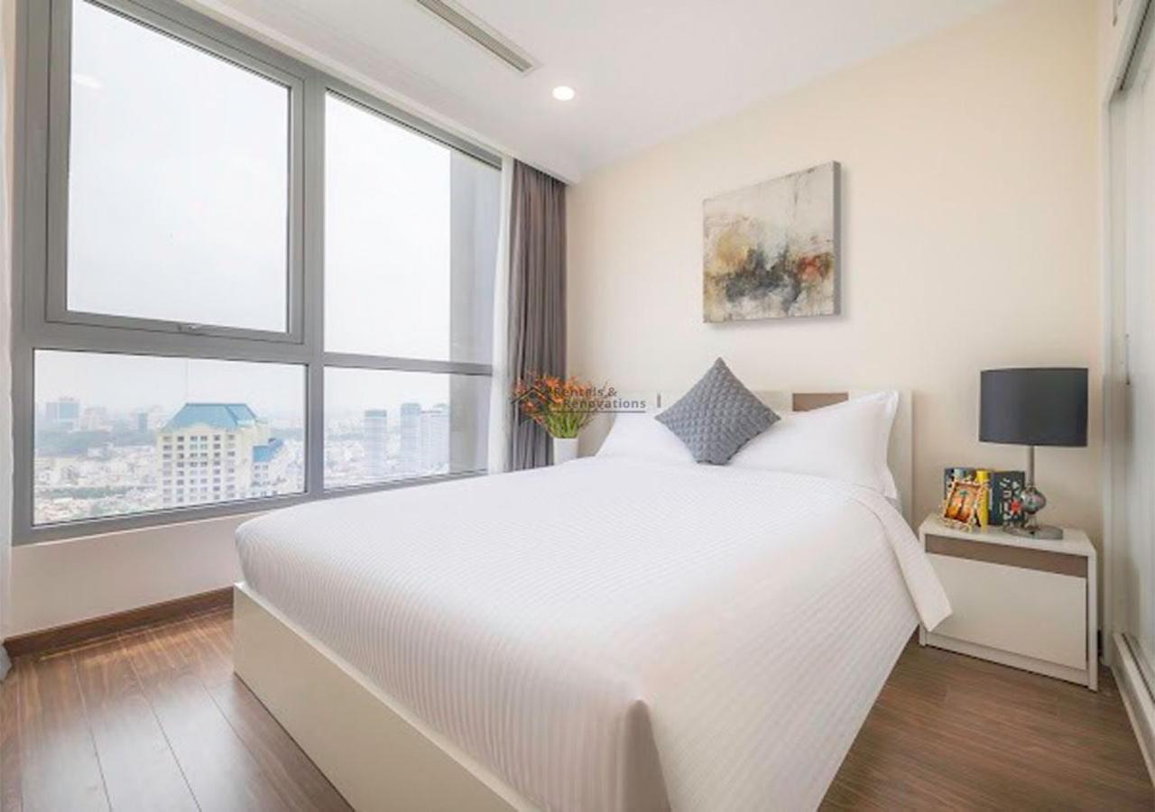 The Vinhomes Park - The Buildings Surrounding Landmark 81