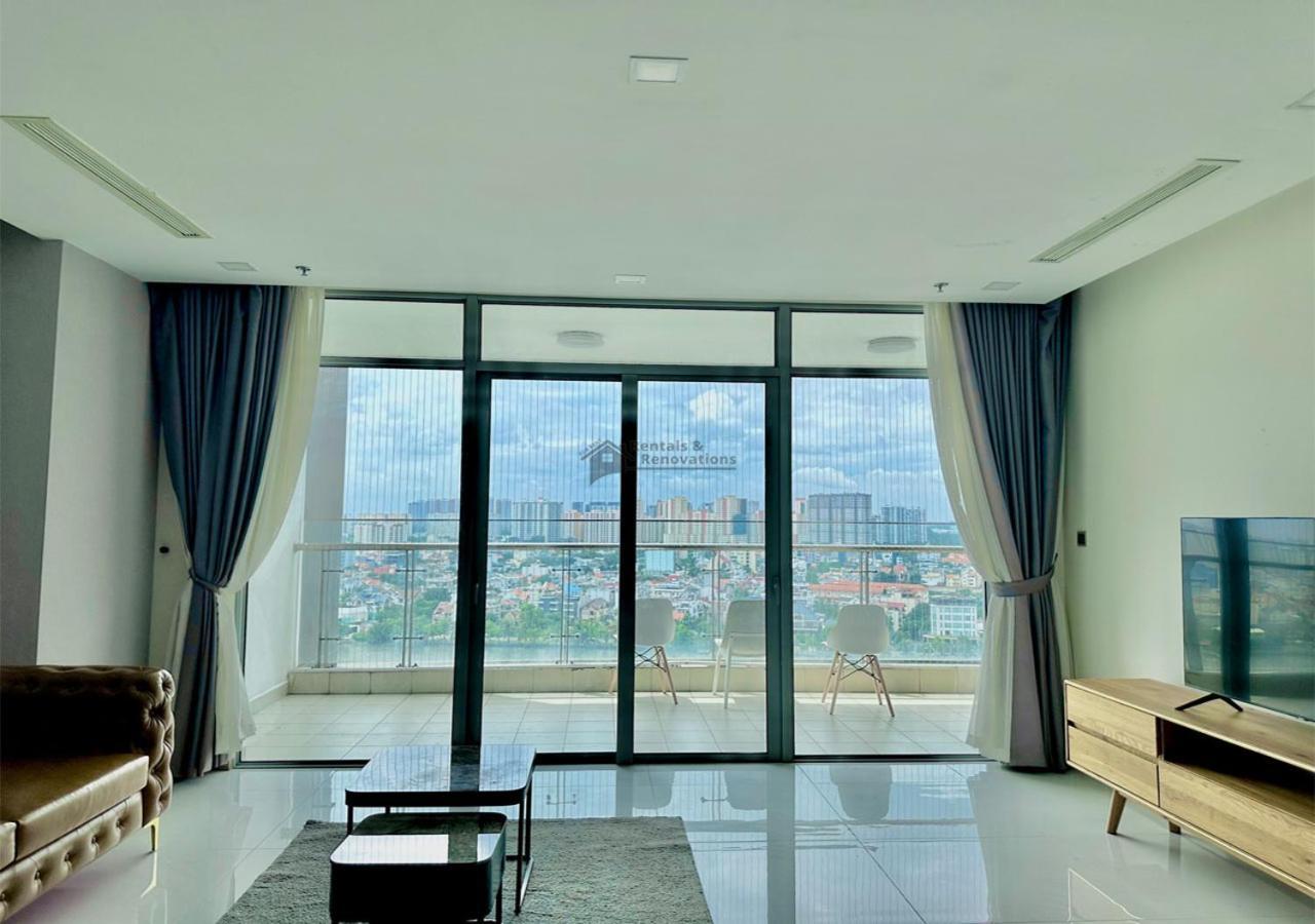 The Vinhomes Park - The Buildings Surrounding Landmark 81 * Ho Chi Minh City