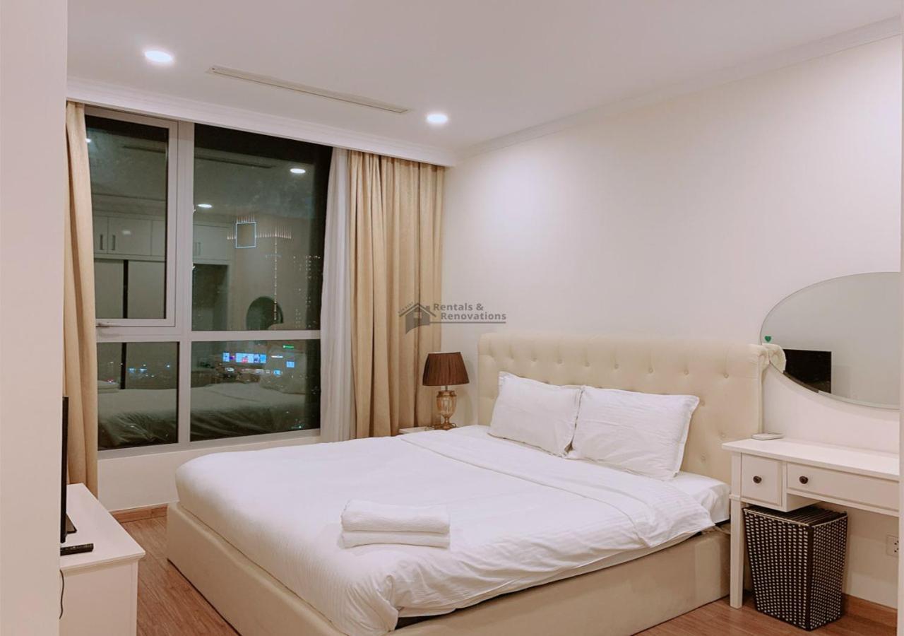 The Vinhomes Park - The Buildings Surrounding Landmark 81 * Ho Chi Minh City