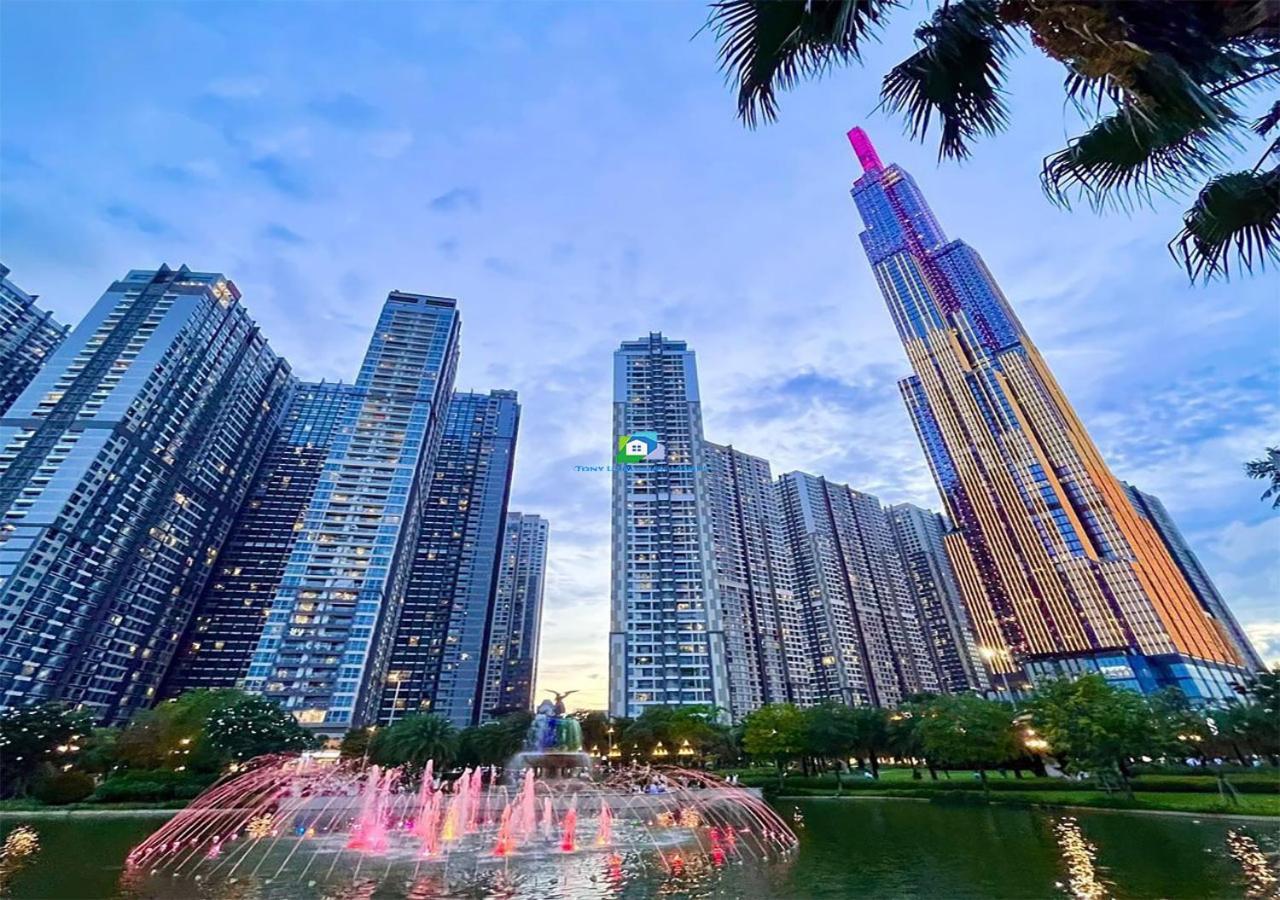 Apartment The Vinhomes Park - The Buildings Surrounding Landmark 81 *